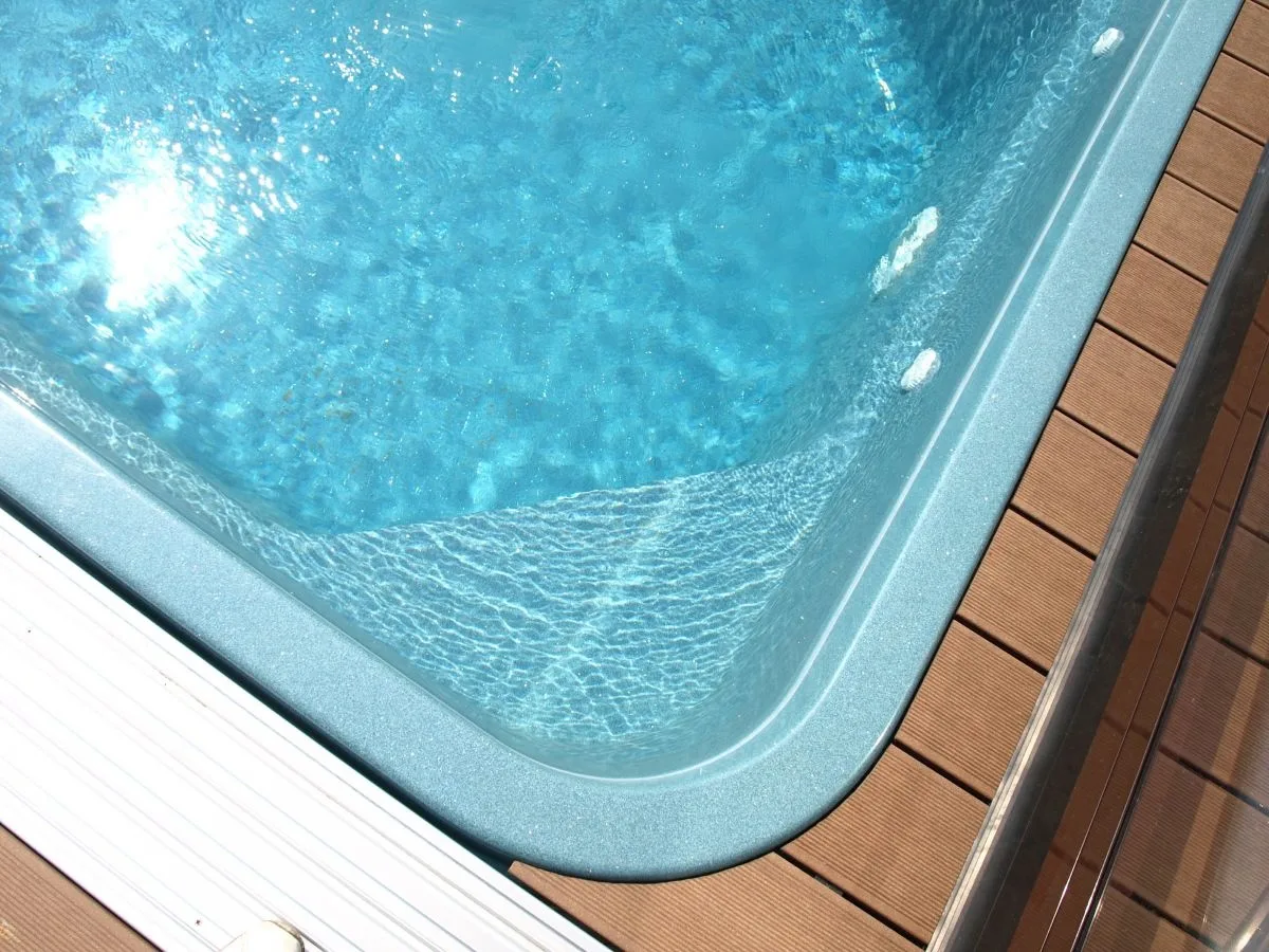 Laguna 5 — установка в Омске