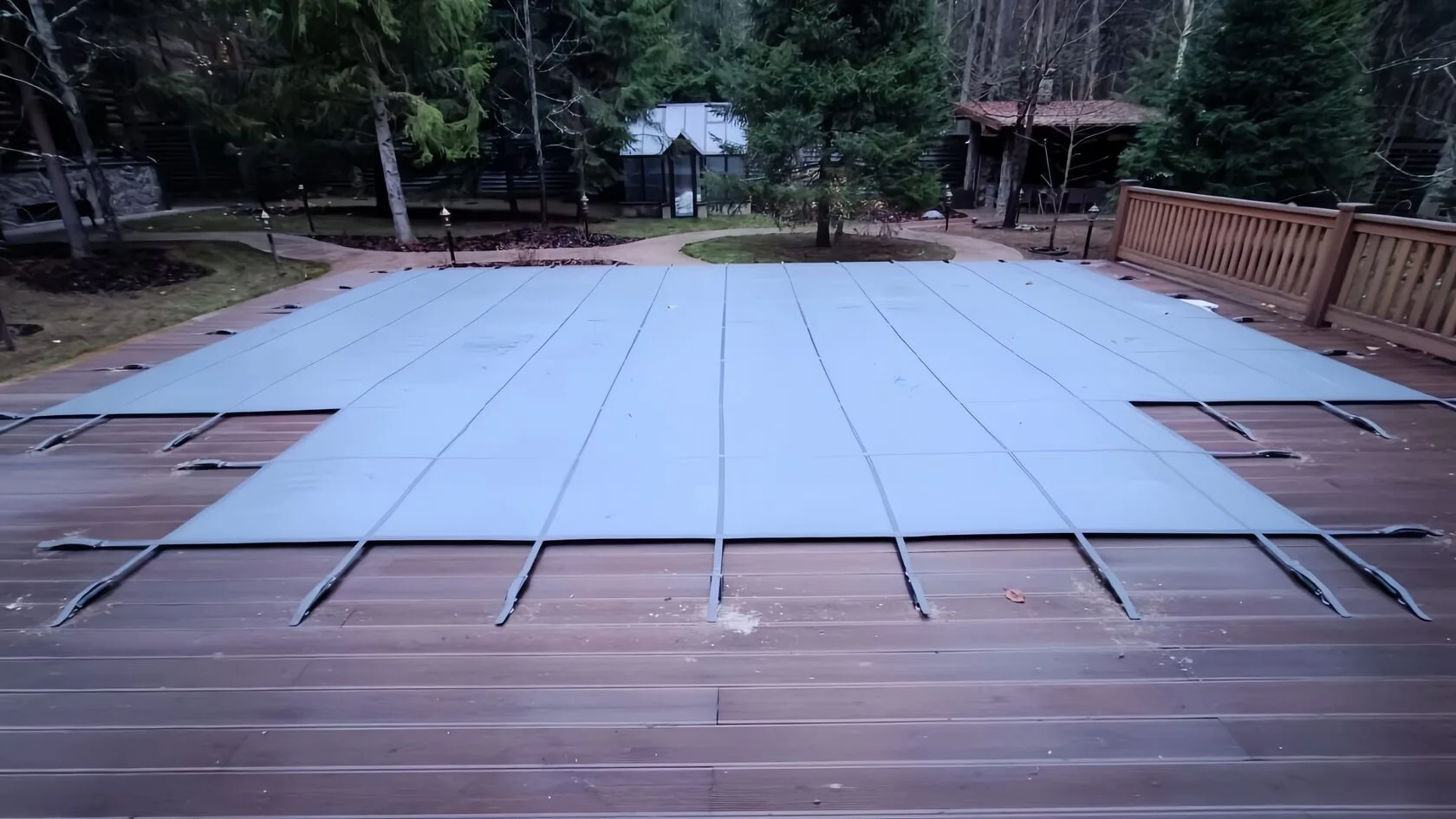 Покрывало для бассейна Laguna Cover Mesh в Омске