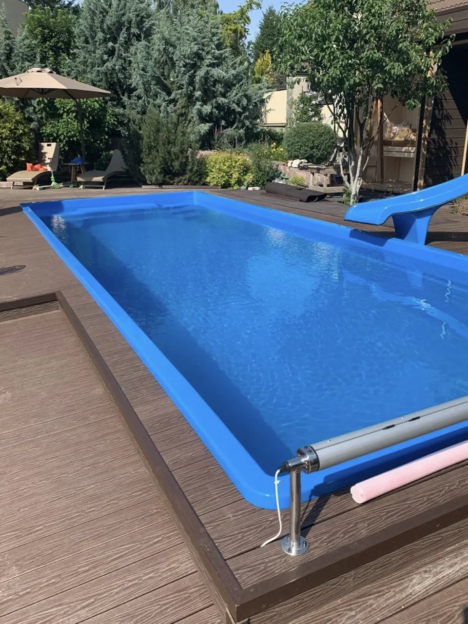 Laguna 9 установлен на участке в Омске