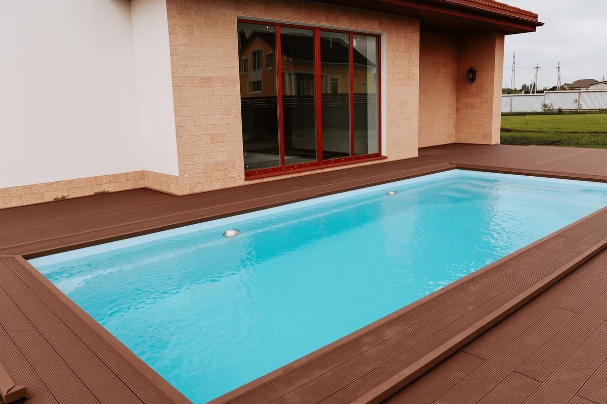 Композитный бассейн Laguna 8 — вид сверху в Омске